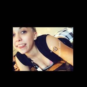 Meet your Posher, Makayla